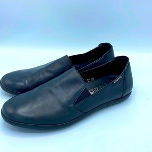 Mephisto KORIE Women's Size 8 Flats